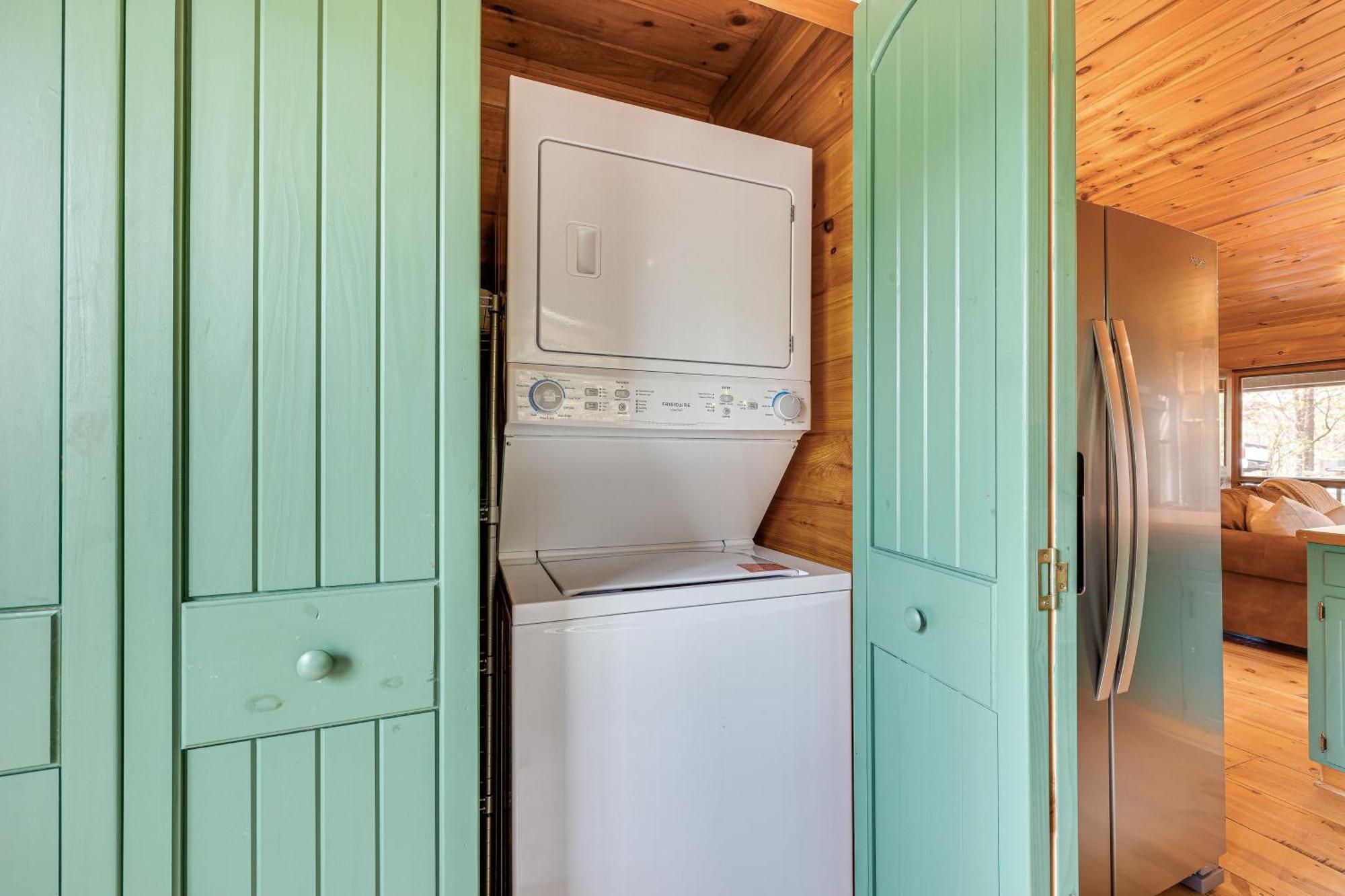 Cozy Cabin In Private Location With Hot Tub And Grill! Blue Ridge Zewnętrze zdjęcie