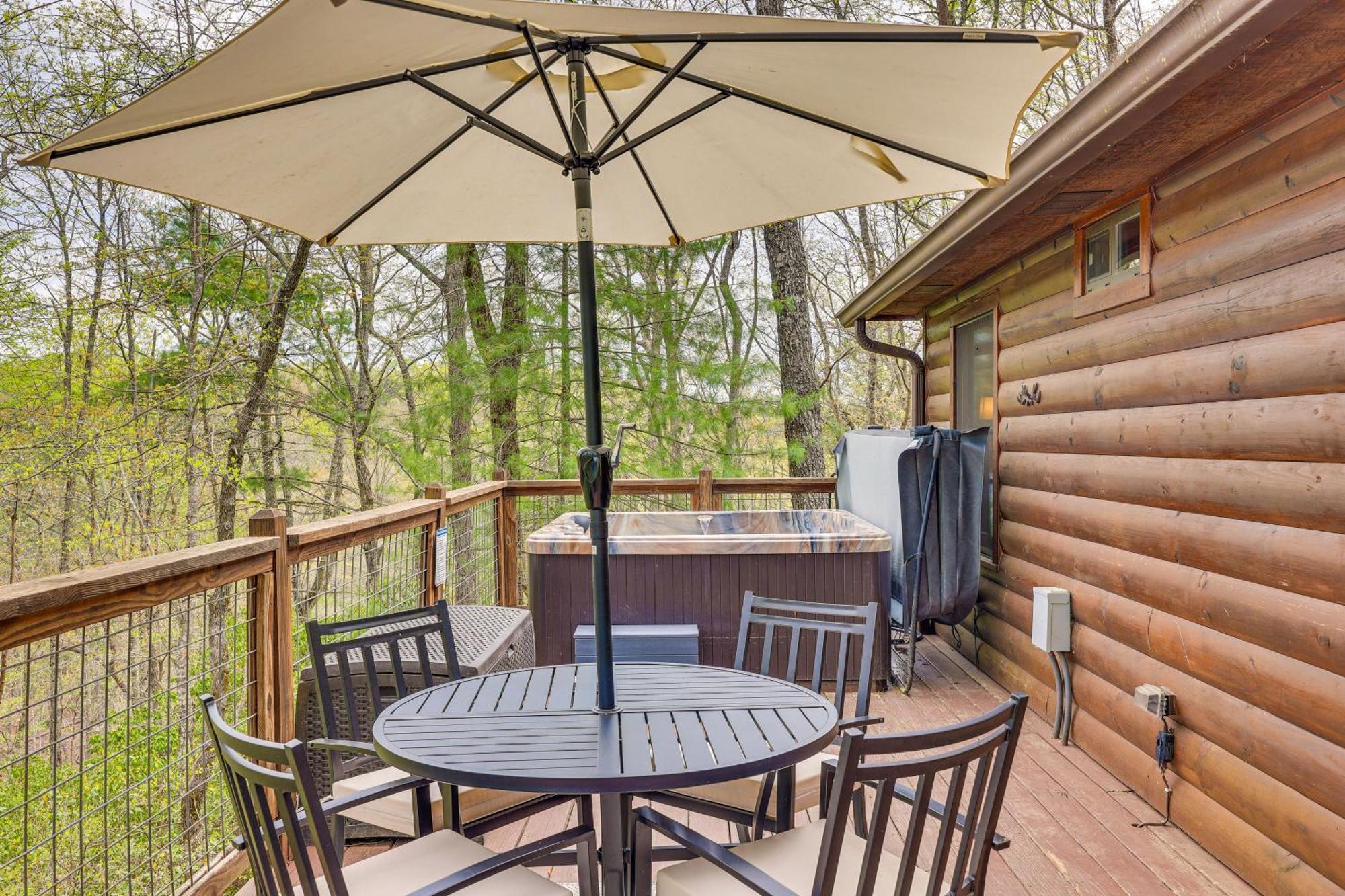 Cozy Cabin In Private Location With Hot Tub And Grill! Blue Ridge Zewnętrze zdjęcie