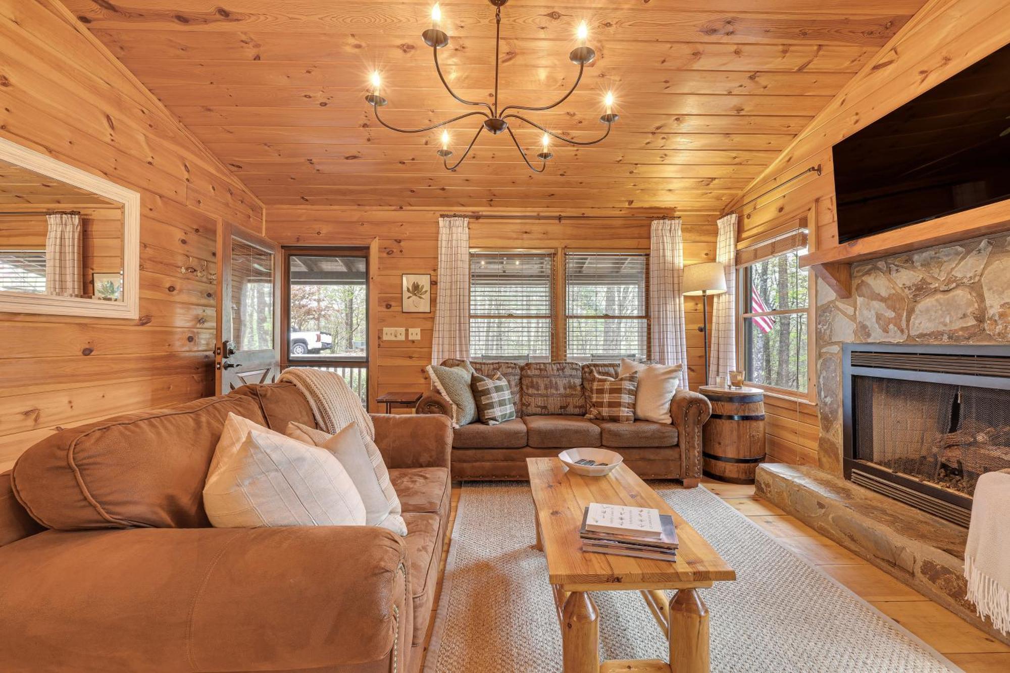 Cozy Cabin In Private Location With Hot Tub And Grill! Blue Ridge Zewnętrze zdjęcie